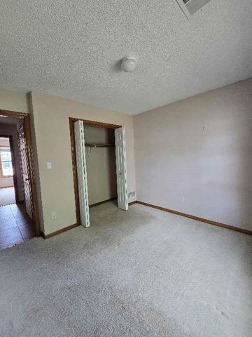 1208 Aspen Drive, Greenwood, MO 64034
