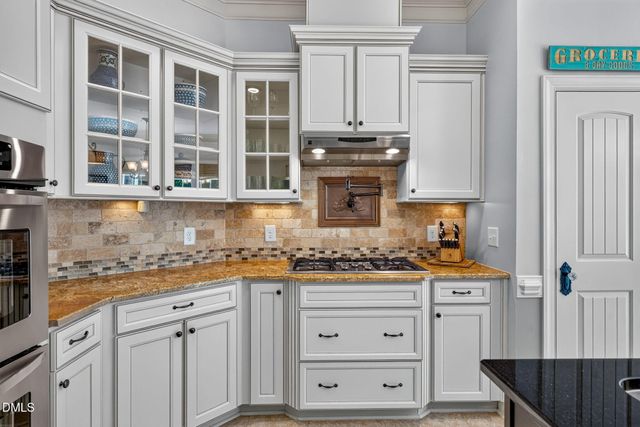 691 Hawthorne Place, Creedmoor, NC 27522
