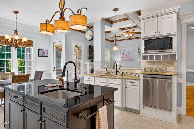 691 Hawthorne Place, Creedmoor, NC 27522