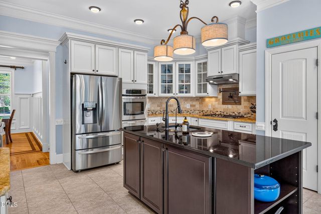 691 Hawthorne Place, Creedmoor, NC 27522