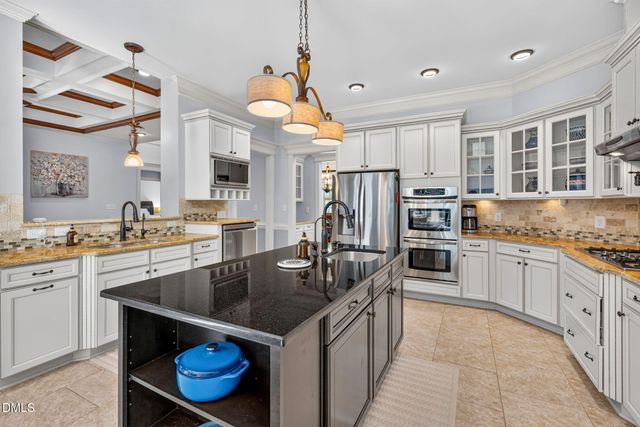 691 Hawthorne Place, Creedmoor, NC 27522