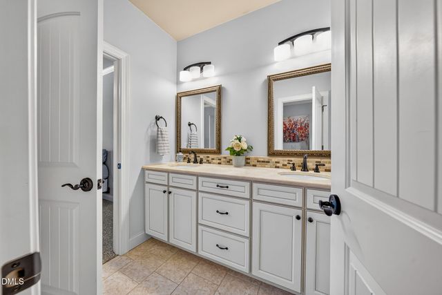 691 Hawthorne Place, Creedmoor, NC 27522