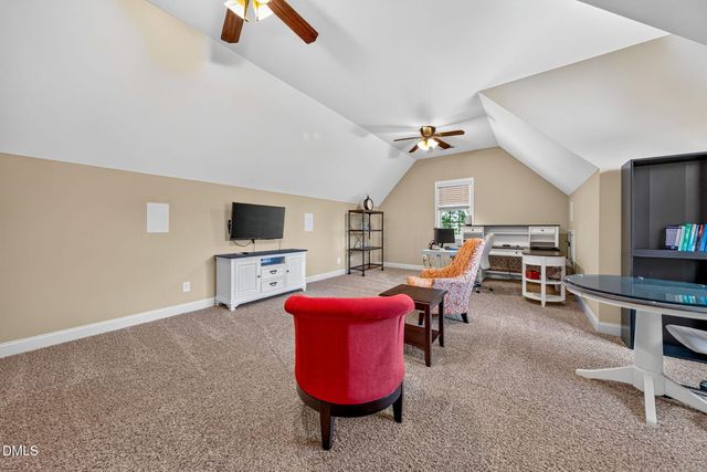 691 Hawthorne Place, Creedmoor, NC 27522