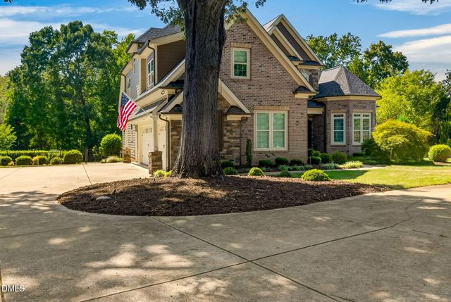 691 Hawthorne Place, Creedmoor, NC 27522
