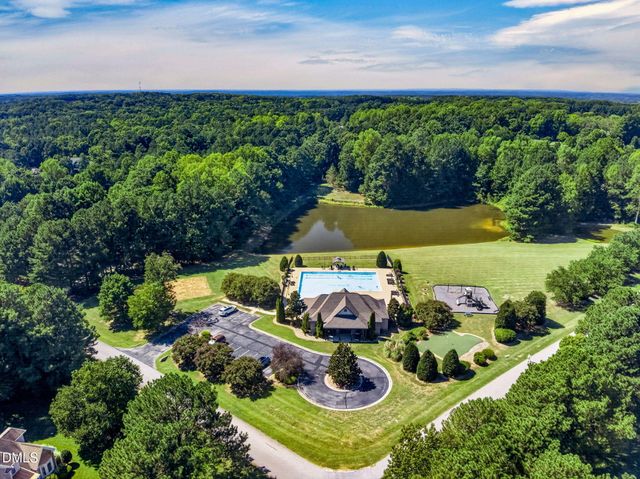 691 Hawthorne Place, Creedmoor, NC 27522