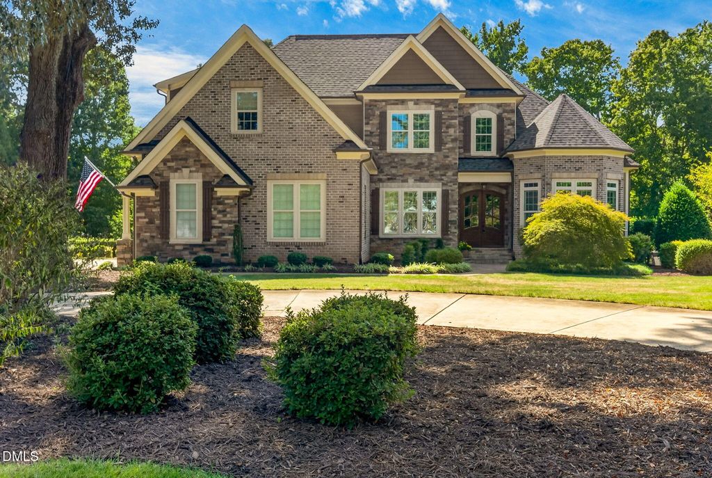 691 Hawthorne Place, Creedmoor, NC 27522