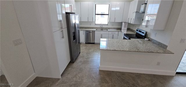 3413 NW 18th ST, Cape Coral, FL 33993