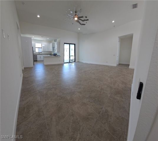 3413 NW 18th ST, Cape Coral, FL 33993