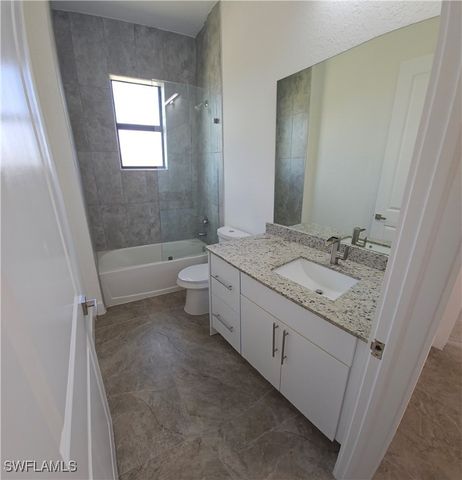 3413 NW 18th ST, Cape Coral, FL 33993