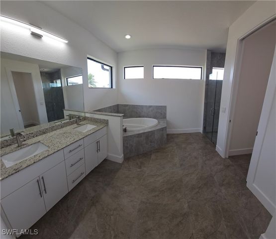 3413 NW 18th ST, Cape Coral, FL 33993