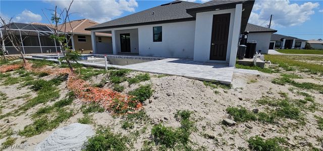 3413 NW 18th ST, Cape Coral, FL 33993