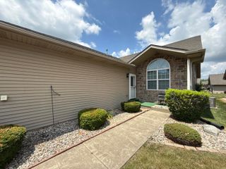 340 Cochran Drive, Crown Point, IN 46307
