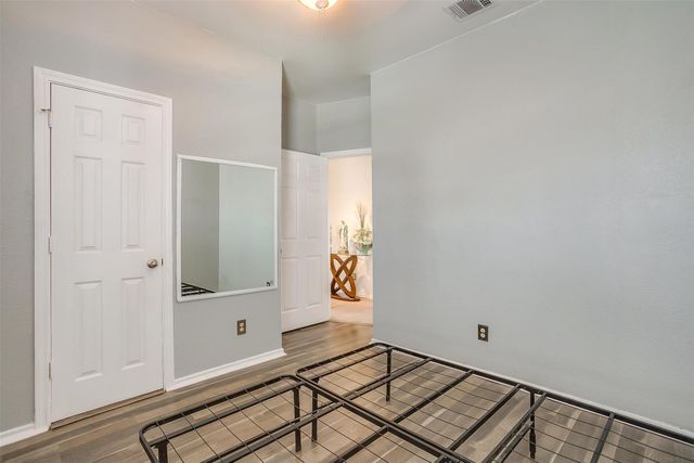 1709 Circle Creek Drive, Lewisville, TX 75067