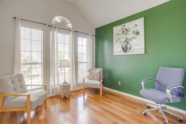 1709 Circle Creek Drive, Lewisville, TX 75067