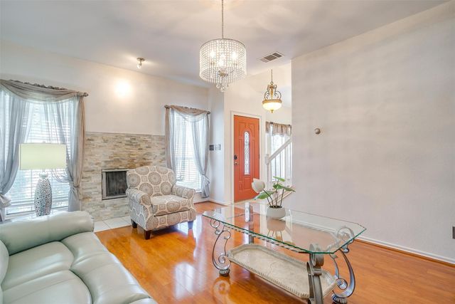 1709 Circle Creek Drive, Lewisville, TX 75067