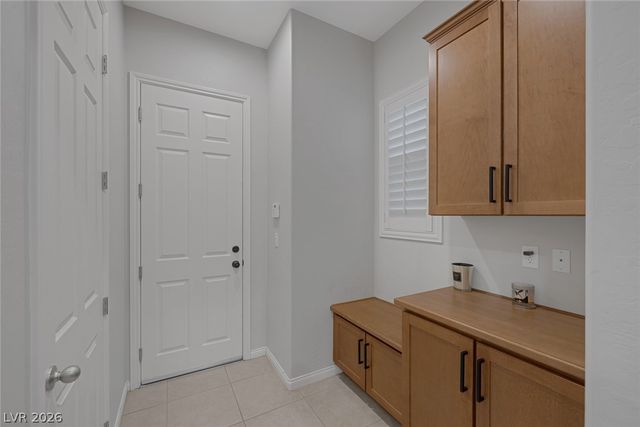 6333 Orto Vaso Avenue, Las Vegas, NV 89131