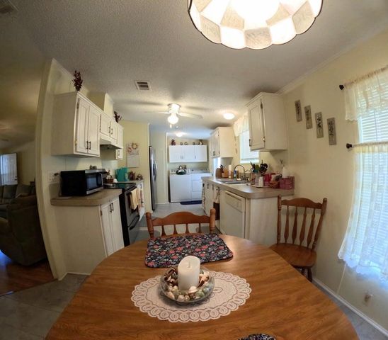 6280 Cypress Lane, Lantana, FL 33462