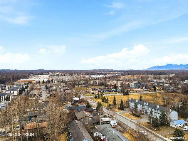 310 Dannilyn Circle, Anchorage, AK 99504