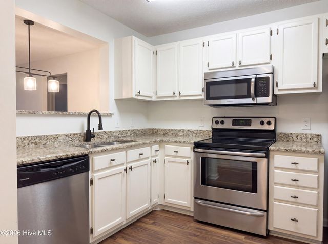 65 Bull River Bluff Drive, Savannah, GA 31409