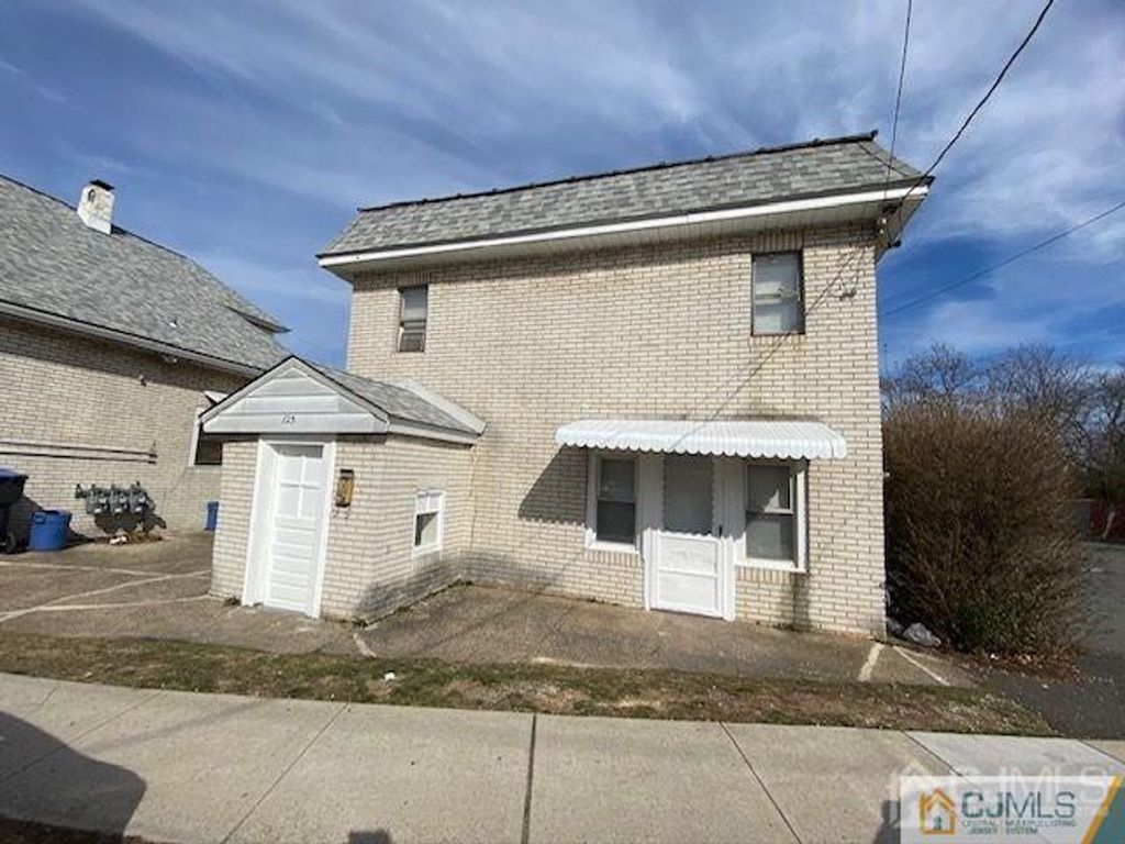 123 Kossuth Street, Franklin, NJ 08873