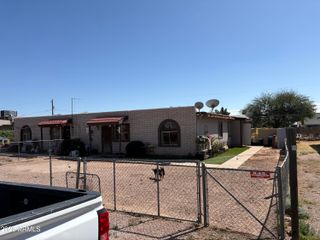 445 E HONDO Avenue, Apache Junction, AZ 85119