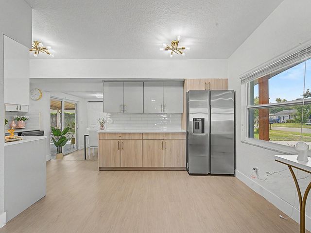 609 FAIRMONT DRIVE, Brandon, FL 33511