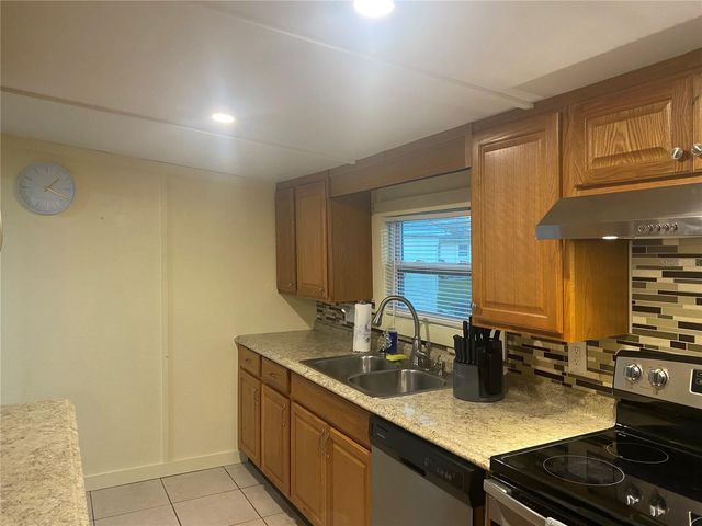 26022 GLASGOW AVENUE, Punta Gorda, FL 33950