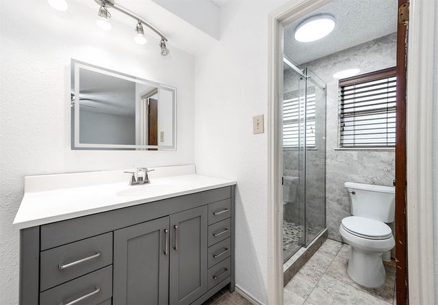 2295 County Road 145, Alvin, TX 77511