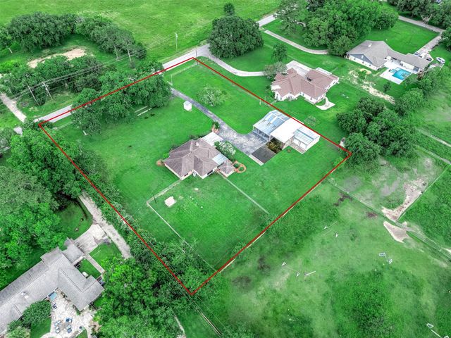2295 County Road 145, Alvin, TX 77511