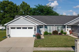 5 Willow Lane B, Highland, IL 62249