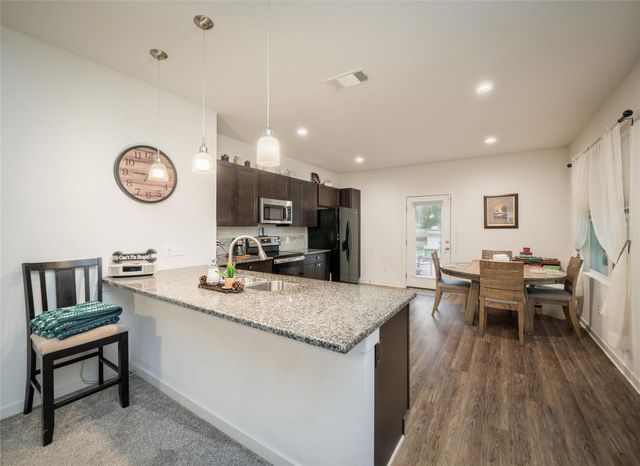 116 Naalehu CT, Bastrop, TX 78602