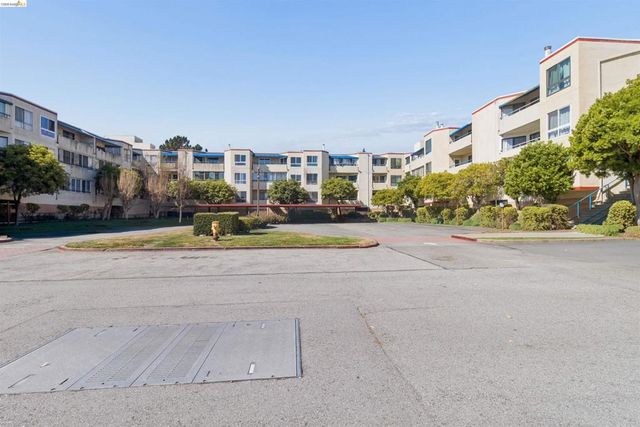 1551 Southgate Ave 368, Daly City, CA 94015