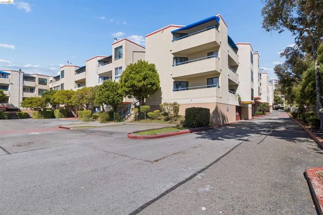 1551 Southgate Ave 368, Daly City, CA 94015
