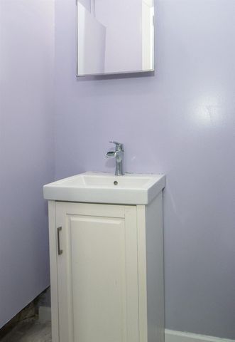 1600 Forest Avenue, Waterloo, IA 50702