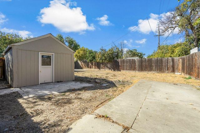 1524 Sycamore Ave, Stockton, CA 95205