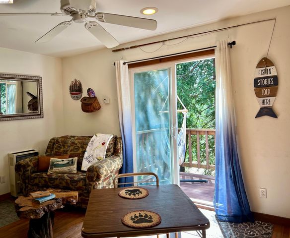 24086 Lama Hisum Rd, Mi Wuk Village, CA 95346