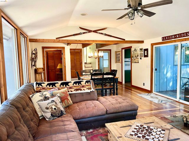 24086 Lama Hisum Rd, Mi Wuk Village, CA 95346