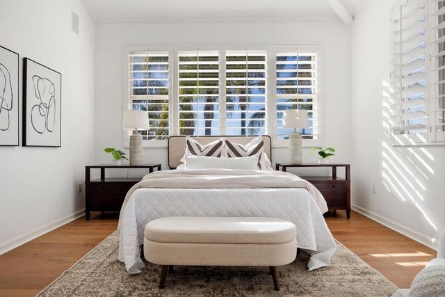 7355 Fay Avenue, La Jolla, CA 92037