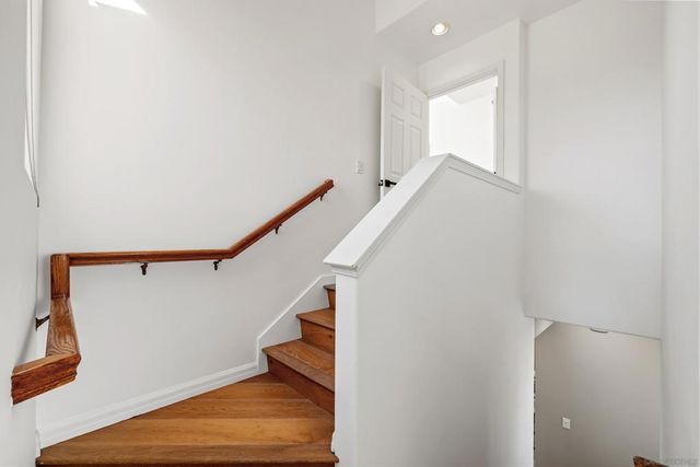 7355 Fay Avenue, La Jolla, CA 92037