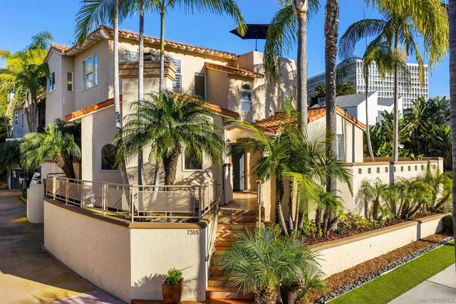 7355 Fay Avenue, La Jolla, CA 92037