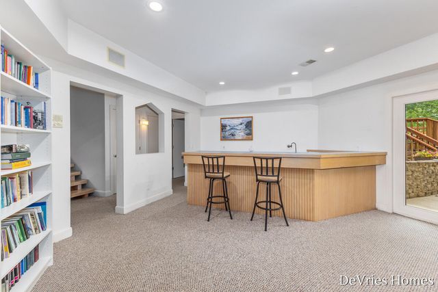 333 Fennessey Street Sw, Tallmadge Twp, MI 49534