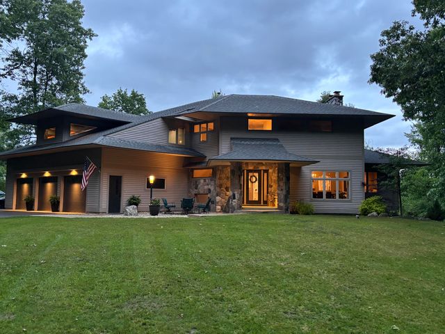 333 Fennessey Street Sw, Tallmadge Twp, MI 49534