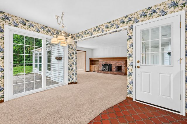 3125 SPRING LAKE Drive, Rockford, IL 61114