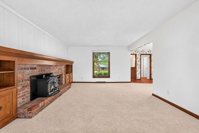 3125 SPRING LAKE Drive, Rockford, IL 61114