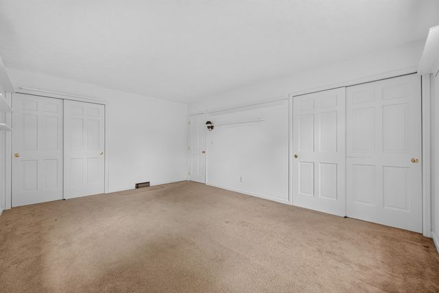 3125 SPRING LAKE Drive, Rockford, IL 61114