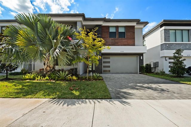 8185 Crystal Downs Avenue, Boca Raton, FL 33434