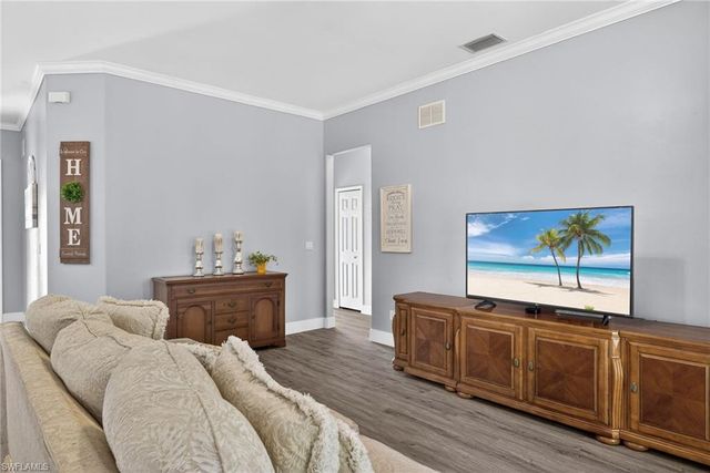 4093 24th AVE SE, Naples, FL 34117