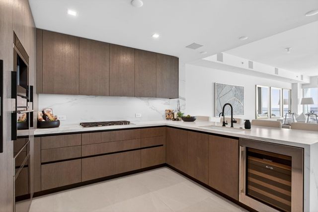 1116 N Ocean Boulevard 901, Pompano Beach, FL 33062