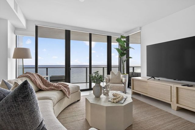 1116 N Ocean Boulevard 901, Pompano Beach, FL 33062