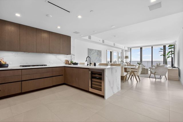 1116 N Ocean Boulevard 901, Pompano Beach, FL 33062